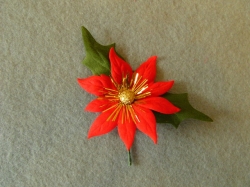Vánoční květ s listy a stonkem, 12 x 8cm